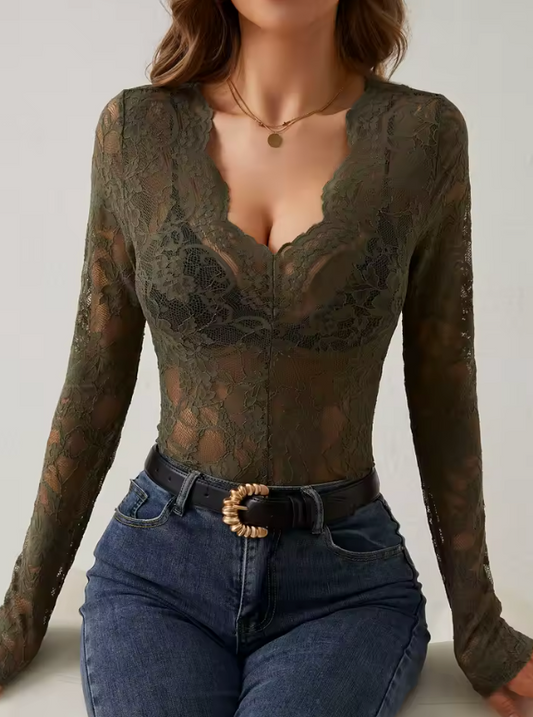 Haut dentelle à manches longues