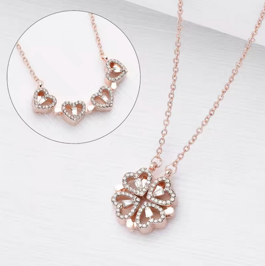 Collier pendentif coeur/trèfles